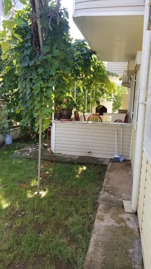Huge Evleri 2 Apartment Marmaris Luaran gambar